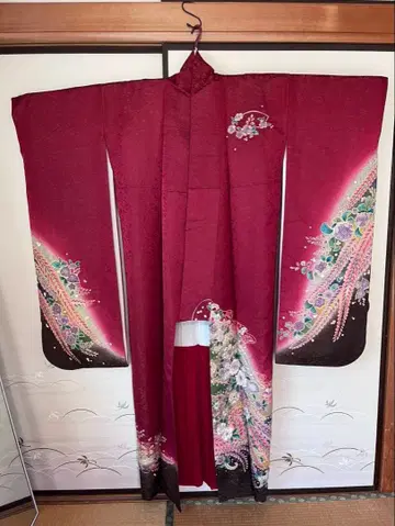 [ 순수 실크 후리소데 ] 크림슨 계열 꽃무늬 금채 새상품급