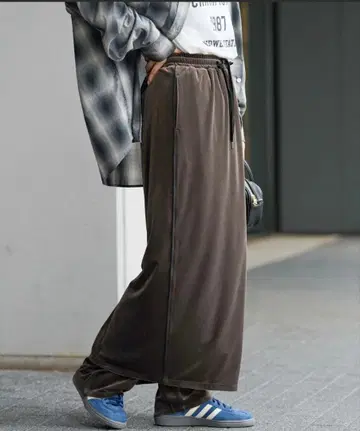 벨로아 코드 라인 트랙 스커트