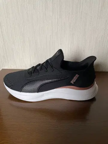 PUMA SOFTRIDE 블랙 슬립온