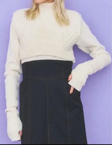 INella 레이어드 롱 슬리브 니트 화이트