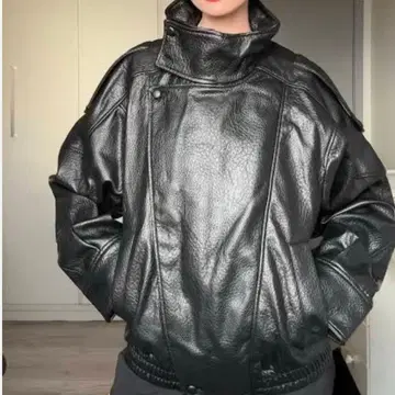 ZARA 자라 페이크 가죽 자켓 M 가죽 자켓 블랙