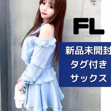 새상품 볼륨 쉬폰 미니 원피스 FL 미니 원피스 다리치