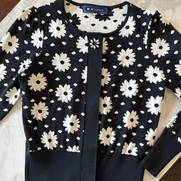 M'S GRACY 꽃무늬 비쥬 가디건