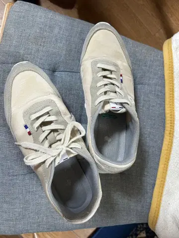 르꼬끄 스포르티브 스니커즈 베이지 24.5