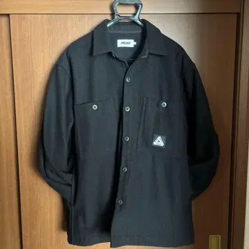 PALACE 블랙 커버올 L 사이즈
