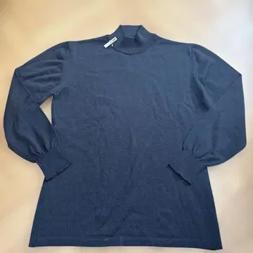 울 100% 하이넥 긴팔 스웨터 다크 네이비