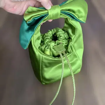 케이트 스페이드 리본 포함 새틴 핸드백 그린