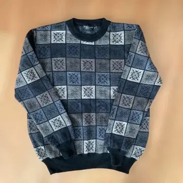 이탈리아제 니트 스웨터 M