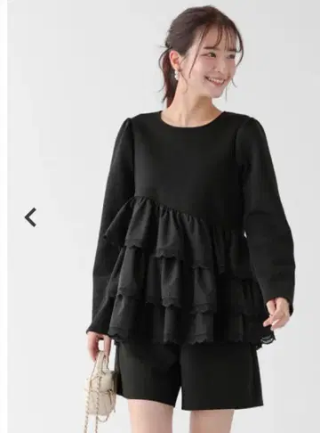 Fitmore saaya 콜라보! 볼륨 프릴 아지메 상의