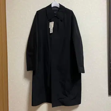 유니클로C 블록 테크 스텐카라 코트 L