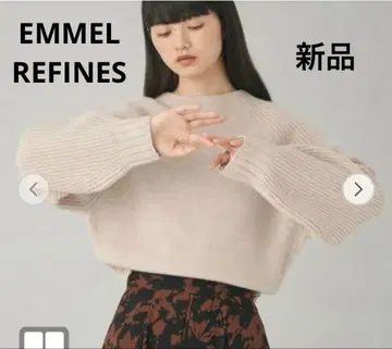새상품 EMMEL REFINES 래글런 절개 니트 풀오버 베이지
