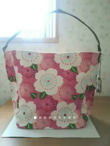 오색 캔버스당 버킷형 숄더 (핑크/벚꽃 가득) 특가