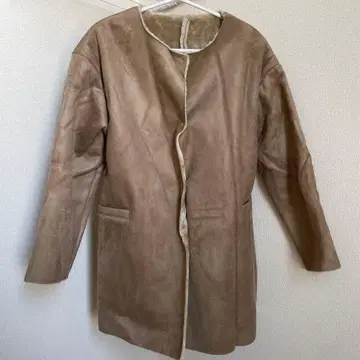 새상품 무스탕 느낌 노카라 코트 베이지 브라운 계열 M 속기모 보아