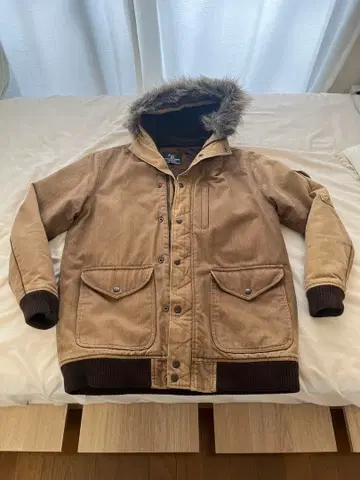 베이지 코튼 후드 부착 자켓