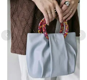 새상품 [ ear PAPILLONNER ] 서클 수지 숄더백 스카이블루