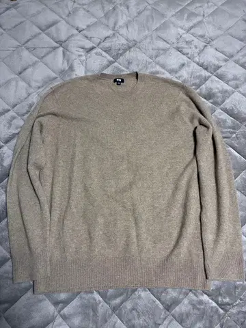 [ 새상품급 ] 100% 캐시미어 크루넥 스웨터