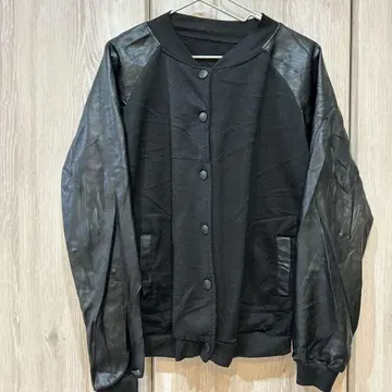 Y2K 블랙 바시티 자켓풍 인조 가죽 자켓 여성용 남성용으로도