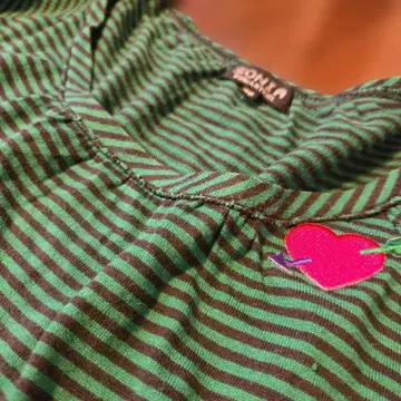 SONIA 그린과 브라운 스트라이프 긴팔 티셔츠