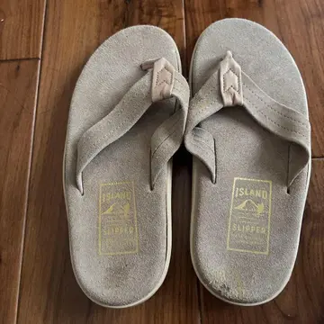 ISLAND SLIPPER 베이지 플립플롭