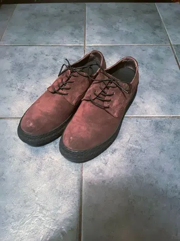 보에모스 스웨이드 가죽 신발 브라운