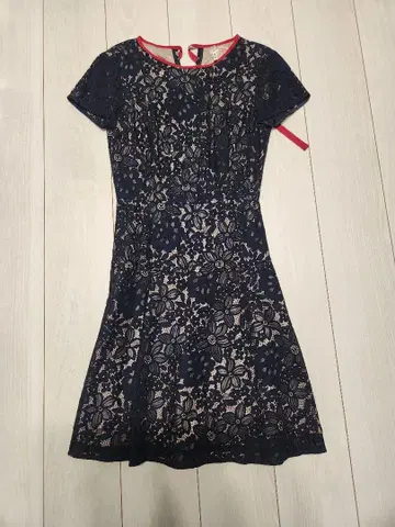 네이비 레이스 반팔 플레어 원피스