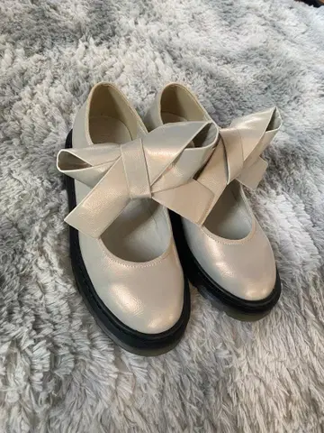 merry jenny 오로라 리본 러버 슈즈