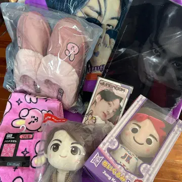 정국 굿즈 세트 중고 포함