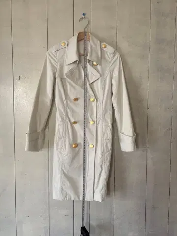 pinky&Dianne 화이트 더블 브레스트 트렌치코트