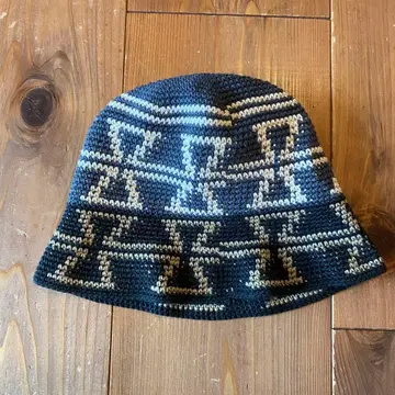 SUBLIME Roe Fine Handknit Hat Navy Grey
