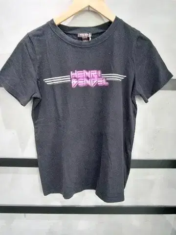 [ 구제 의류 ] 헨리 벤델 T셔츠 M/L 블랙