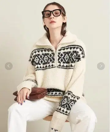 링얀 스노우 자카드 하프 지퍼 니트 풀오버