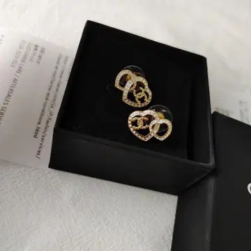 귀걸이 코코마크 더블 하트