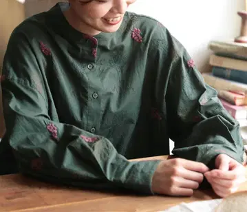 [ 정가 11,000엔 ] 서울베리 포도밭 자수 블라우스