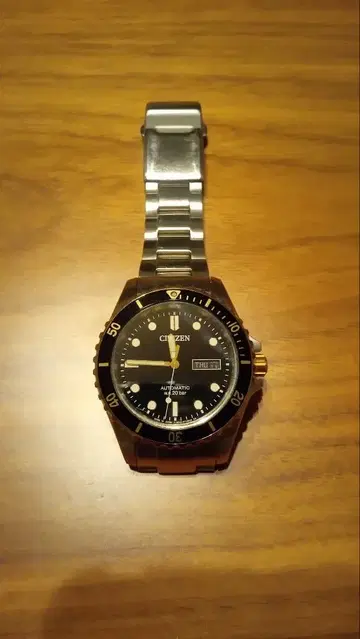 CITIZEN 자동 와인딩 다이버 워치 200m 방수 NY6024-53E