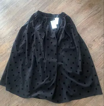 가격 인하 중 ista-ire 미사용 도트 스커트