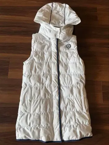 테일러메이드 2way 다운 베스트