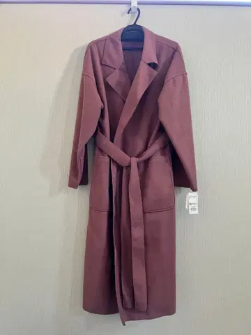 [ 새상품 ] 핑크 롱 코트 M 사이즈