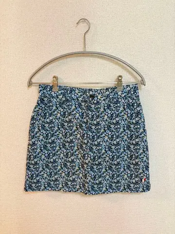 꽃무늬 미니 스커트 네이비 계열
