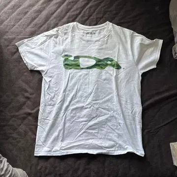 IDA 카모 T셔츠 xs