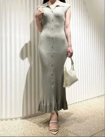 슬리브리스 니트 원피스 라이트 그린