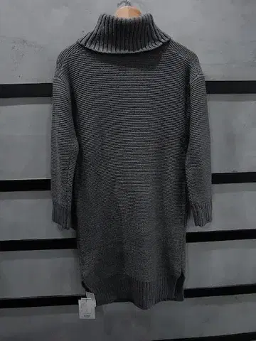 [ 구제 의류 ] 안데뮤 스웨터 프리 사이즈 그레이