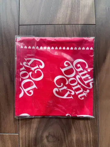 미사용 새상품 girls don't cry VERDY 반다나