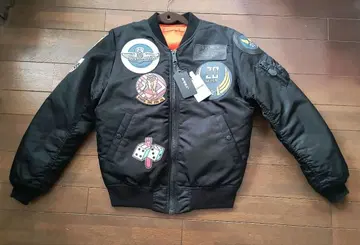 AVIREX 블랙 MA-1 자켓 패치 포함