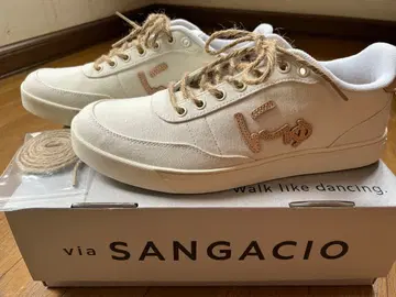 SANGACIO 화이트 스니커즈 EU 44