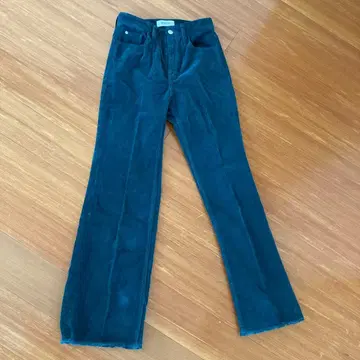 Healthy 다크 그린 부츠컷 코듀로이 데님