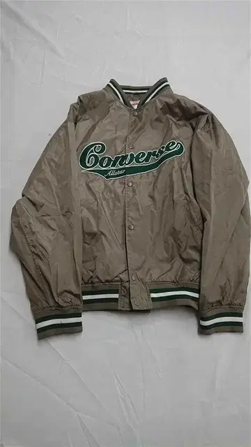 컨버스 올스타 자수 로고 나일론 자켓 LL 카키 계열