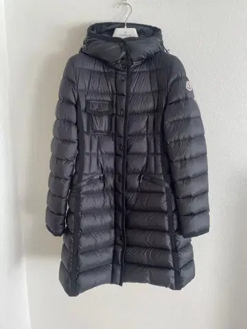 Moncler 롱 다운 자켓 후드 부착