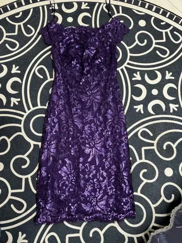 TADASHI SHOJI 보라색 레이스 드레스 슬리브리스 무릎 기장