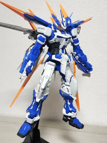 [ 11/10 한정 가격 인하 ] MG 아스트레이 블루 프레임 D