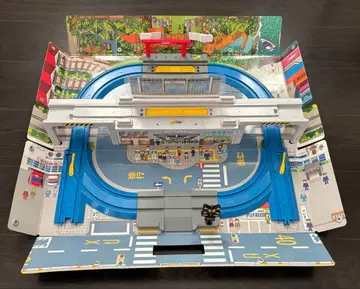 프라레일 펼쳐서 입체 토미카와 프라레일의 마을 맵